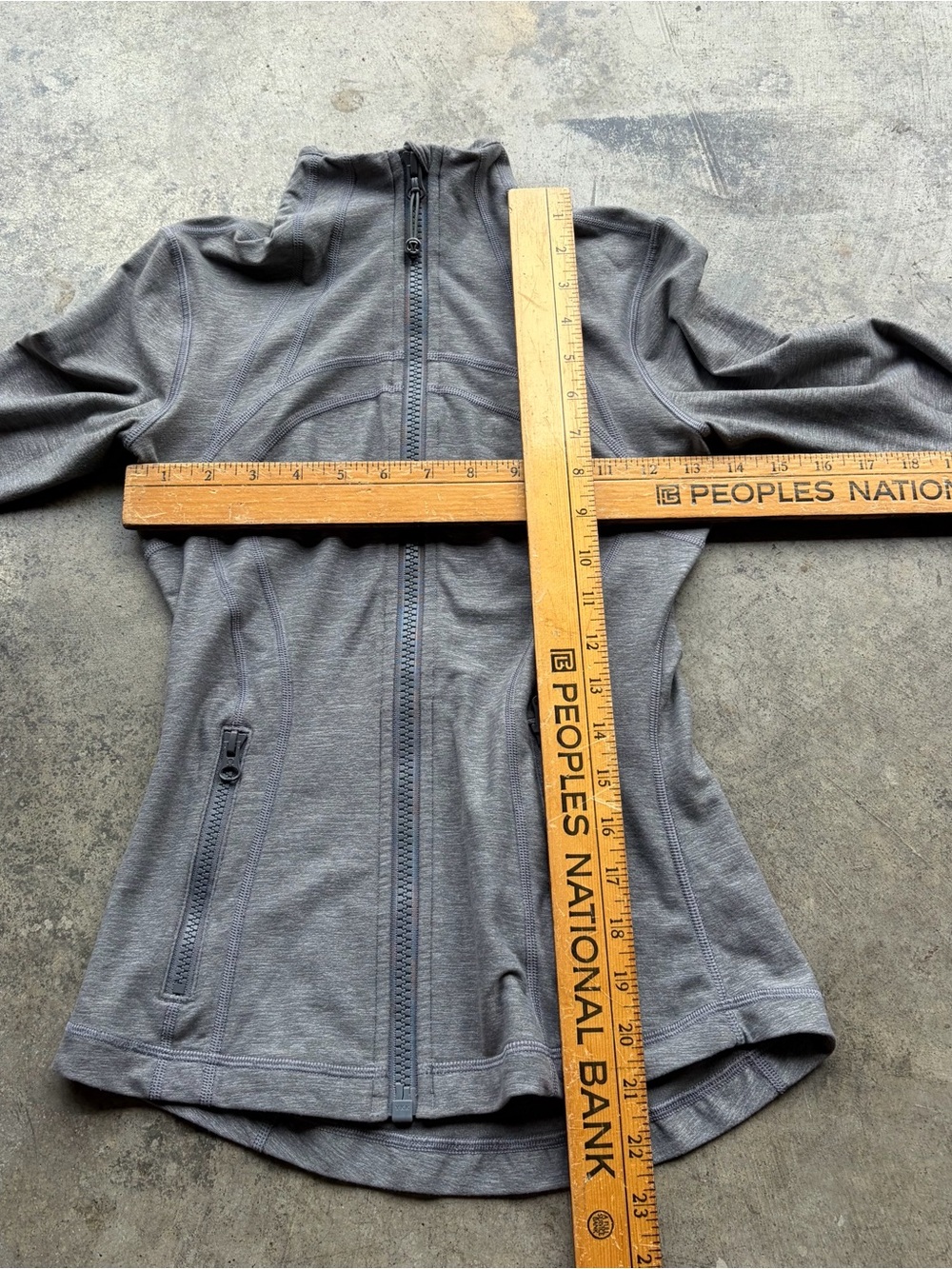 Lululemon grey Define Jacket - Picture 5 of 6
